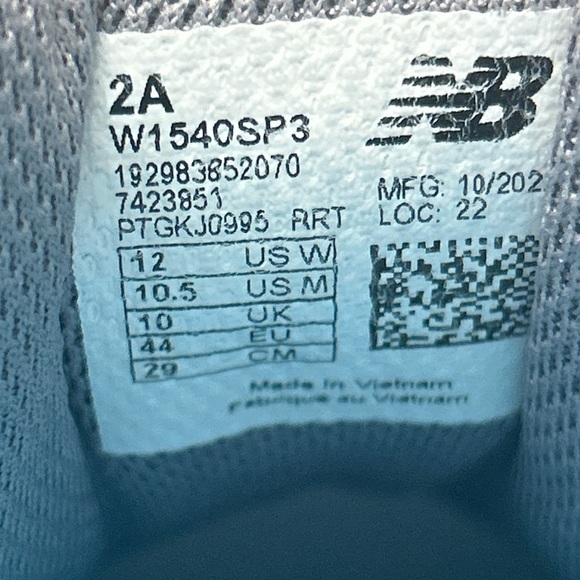 New Balance W1540 V3 Running Shoe - Picture 3 of 6